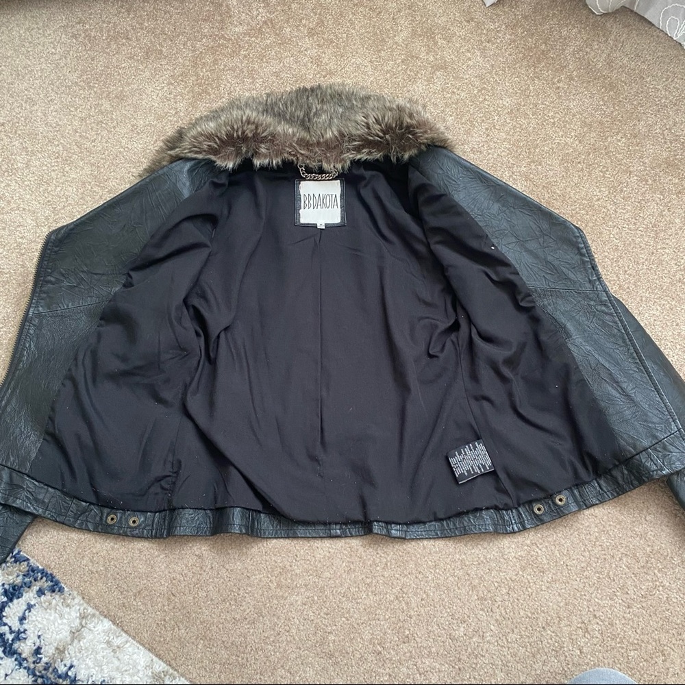 BB Dakota Black Leather Moto Jacket Faux Fur Collar Medium - Picture 6 of 14